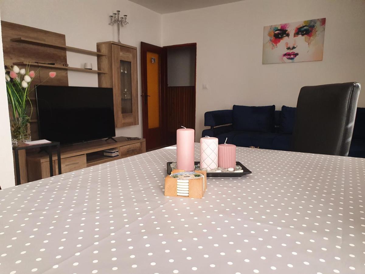 Apartman Bake Milke 塞尼 外观 照片